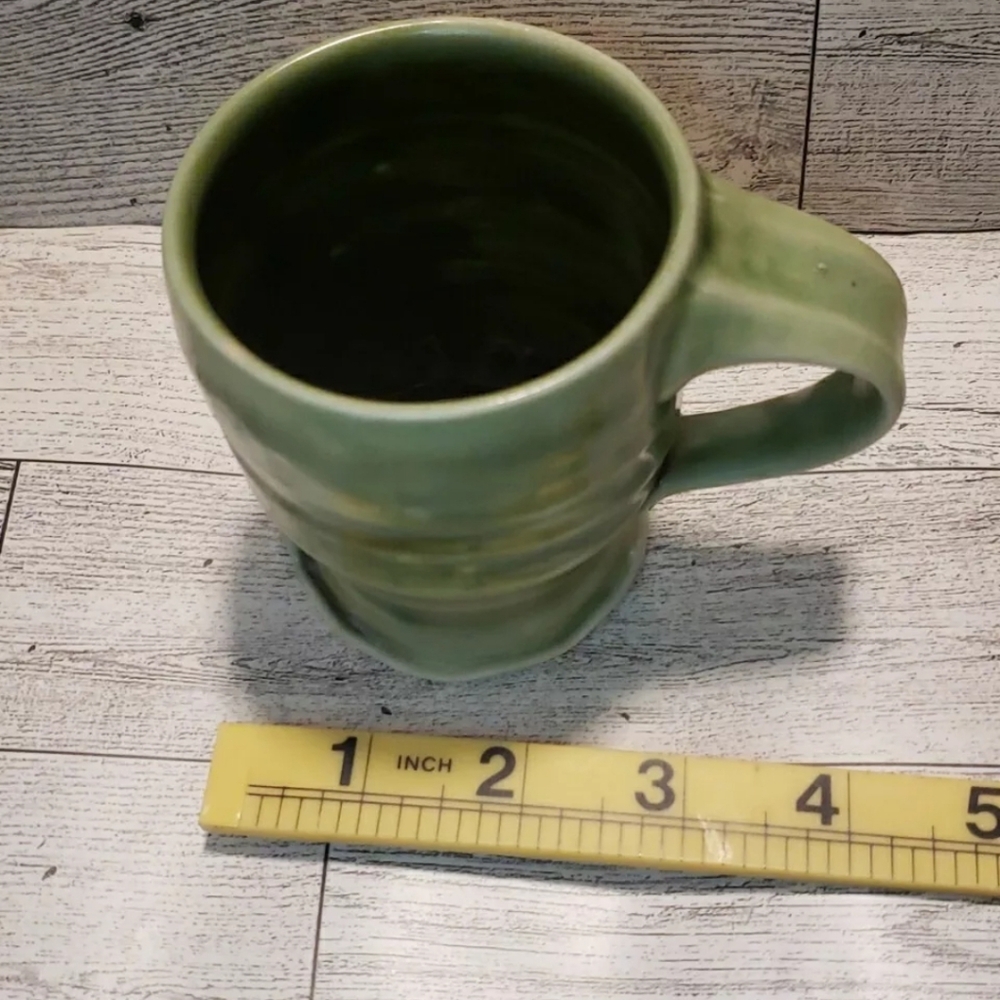 Handmade Studio Pottery Mug Small Marked Green Ruffled Swirl Rustic Primitive - Picture 10 of 10